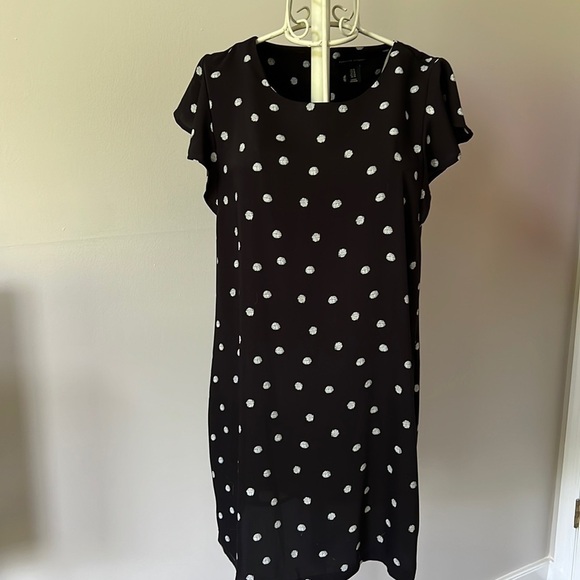 Adrienne Vittadini Dresses & Skirts - Adrienne Vittadini black and white polka dot dress